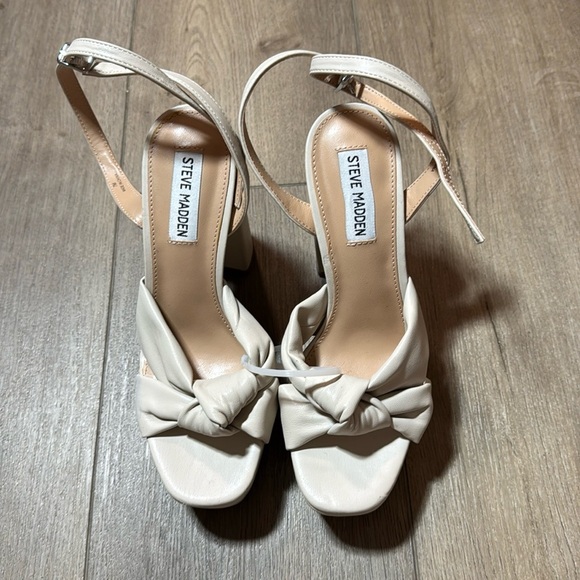 NEW! Steve Madden Lala Ankle Strap Platform Sandal - Size 7 - Picture 5 of 16